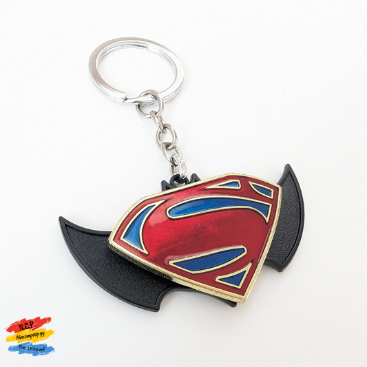 Superman vs Batman Fidget Spinner Keychain